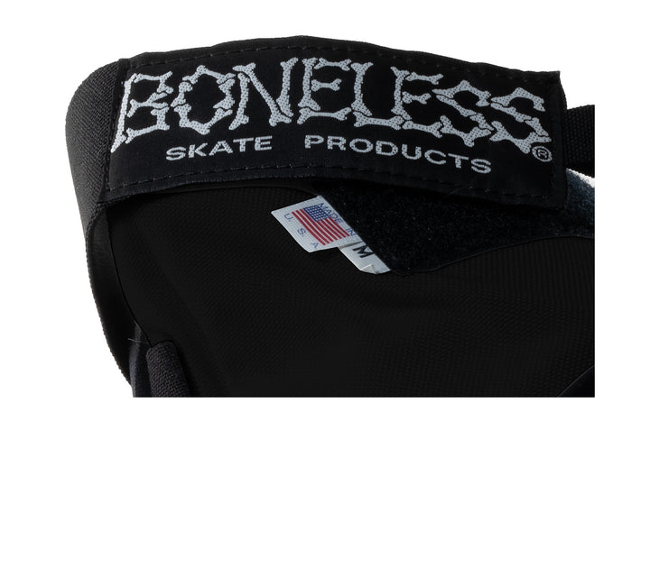 Black Park Knee Pads front #color_black